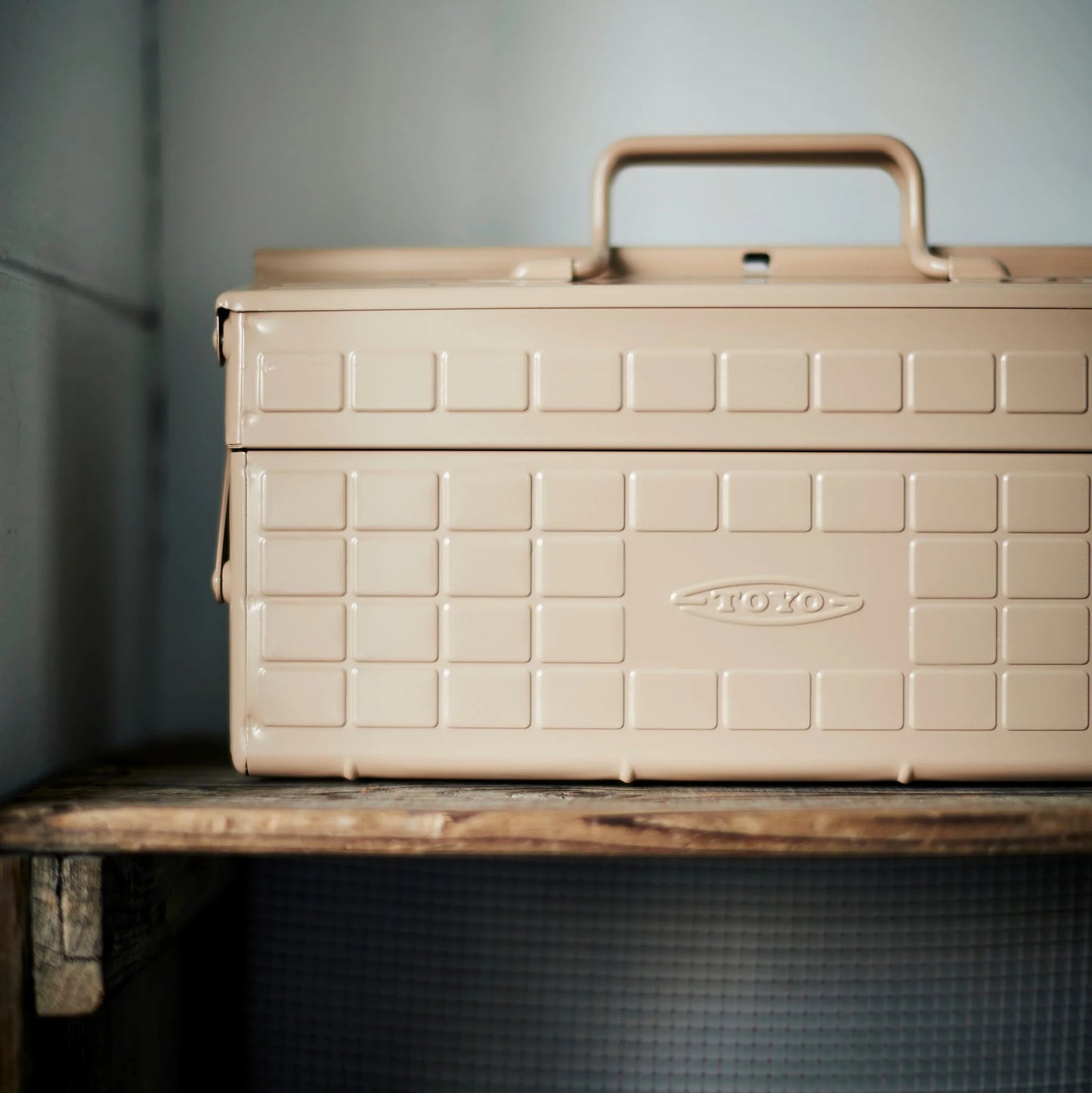 ST-350 Cantilever Toolbox - Military Green