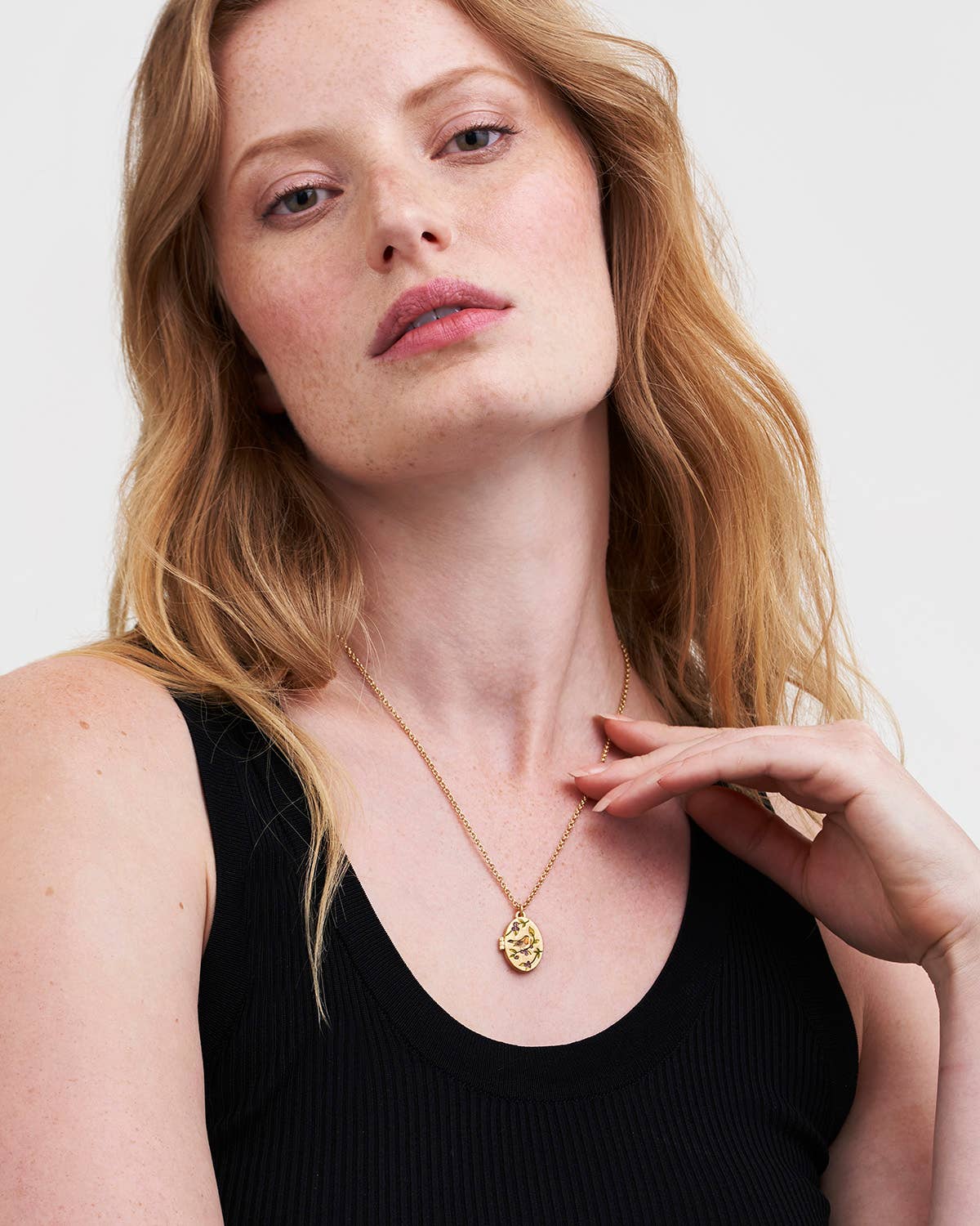 Robin & Blackberry Gold Oval Locket Necklace