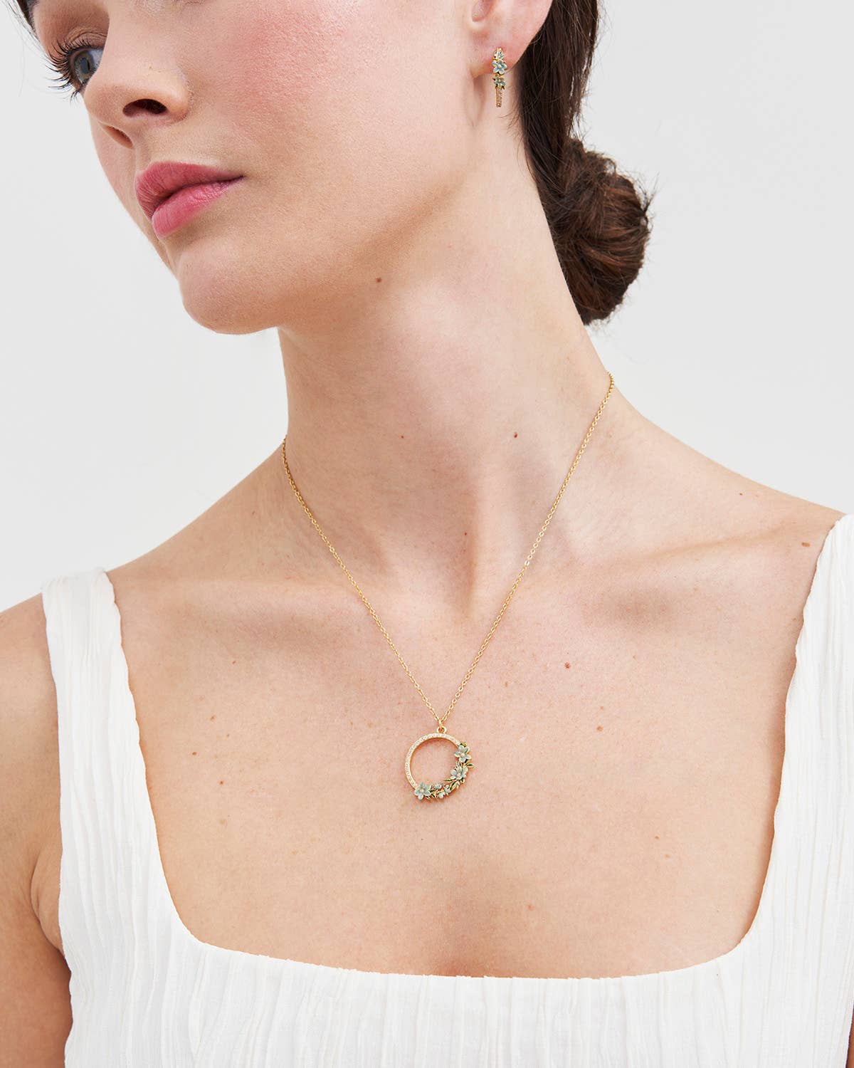Floral Wreath Necklace